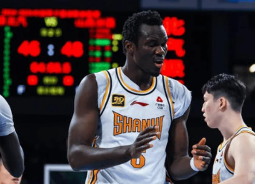 两支球队在, 索也完成了, 补强了两名