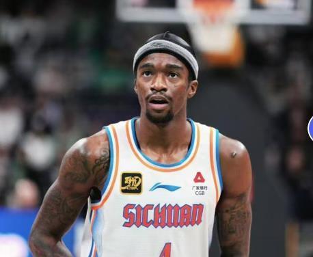 补强了锋线, OEVc