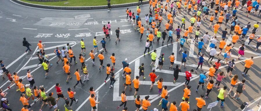 严格遵循上 严格遵循上