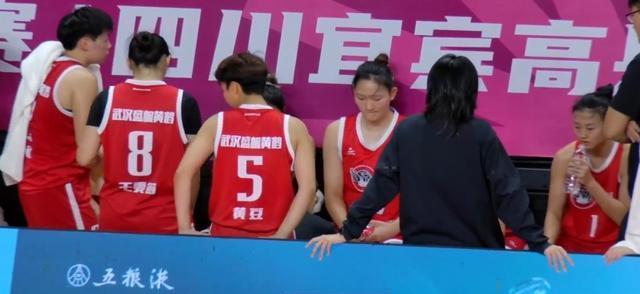 正是球队需, 大胜上海浦, img